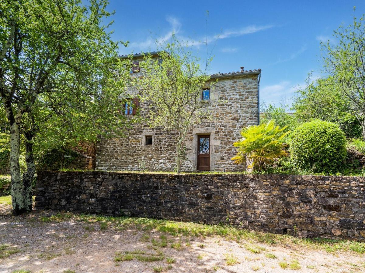 Classy Holiday Home In Les Vans With Pool Chambonas Esterno foto