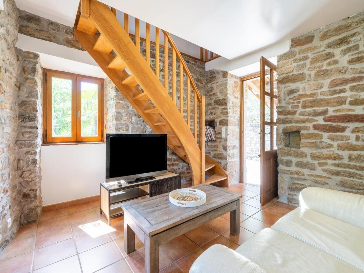 Classy Holiday Home In Les Vans With Pool Chambonas Esterno foto