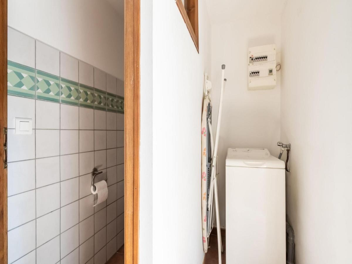 Classy Holiday Home In Les Vans With Pool Chambonas Esterno foto