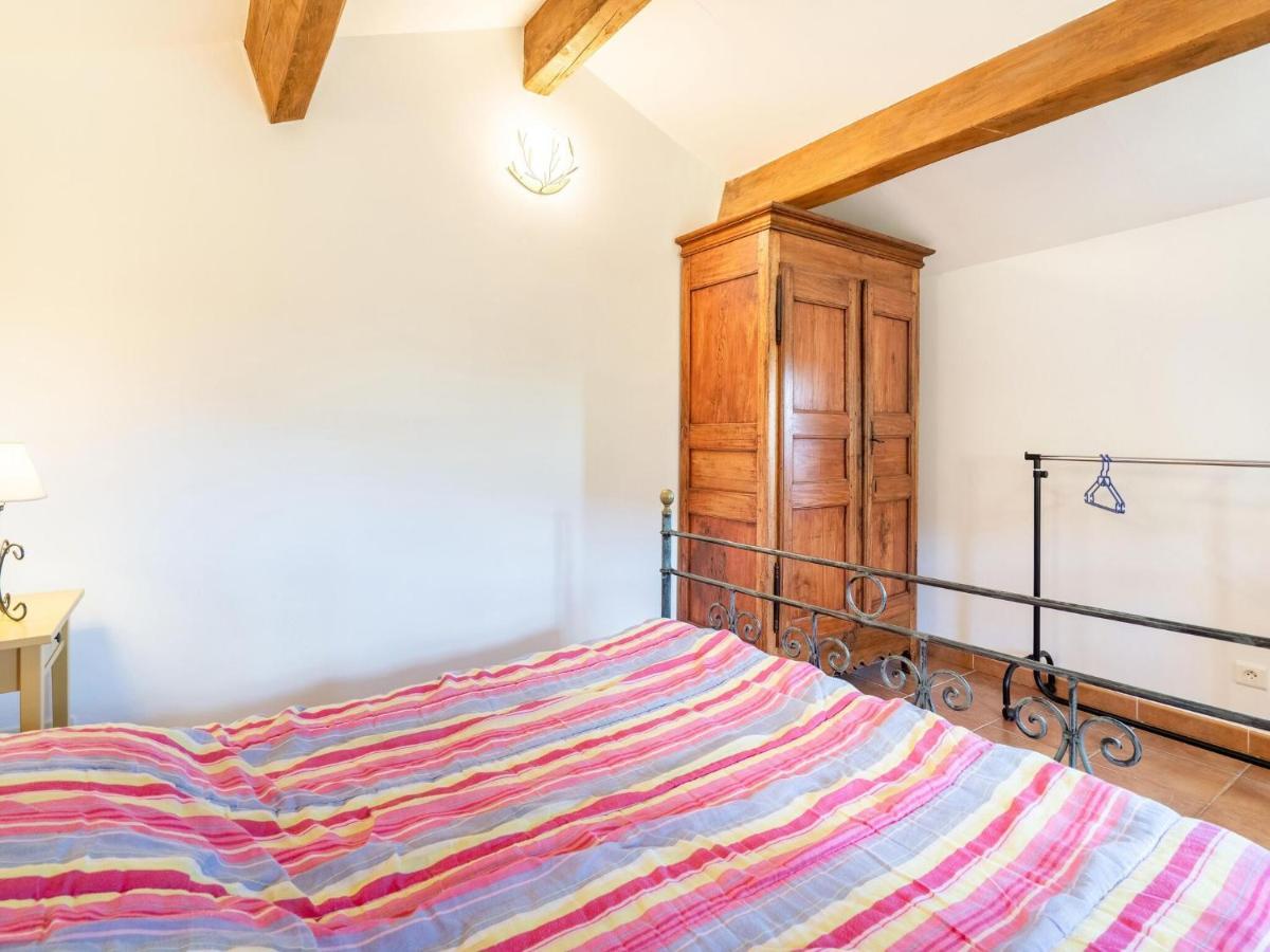 Classy Holiday Home In Les Vans With Pool Chambonas Esterno foto