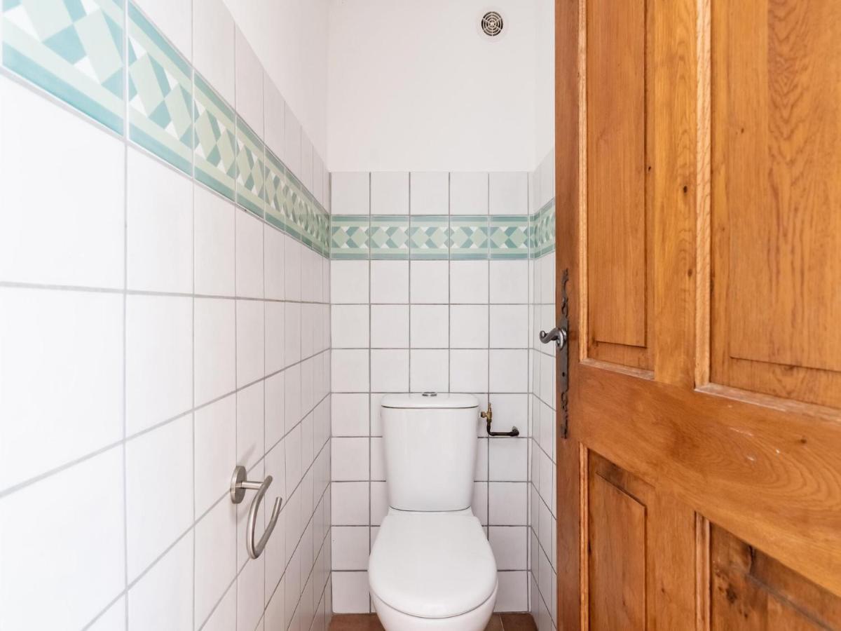 Classy Holiday Home In Les Vans With Pool Chambonas Esterno foto